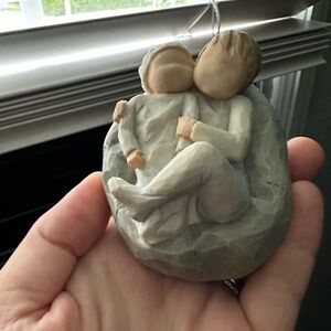 Willow Tree figurine